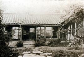 1886 한옥 4채로 시병원 설립